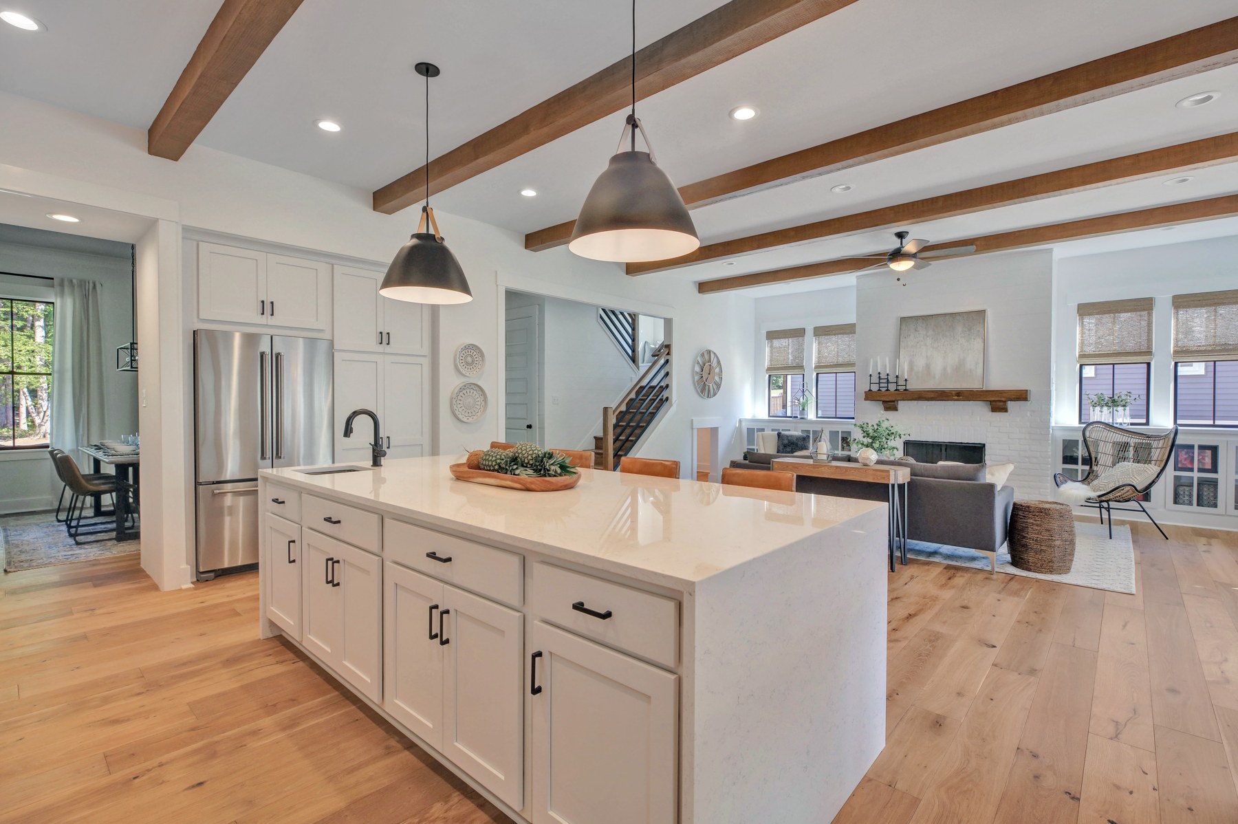 22 Living Room Kitchen